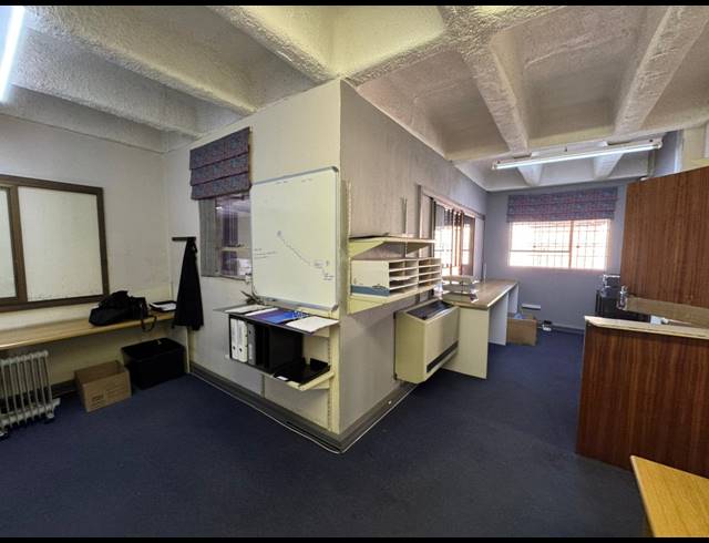 800M² WAREHOUSE FOR SALE IN FLORIDA